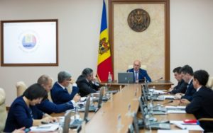 Pavel Filip, Guvernul Republicii Moldova, Limba romana, limba moldoveneasca