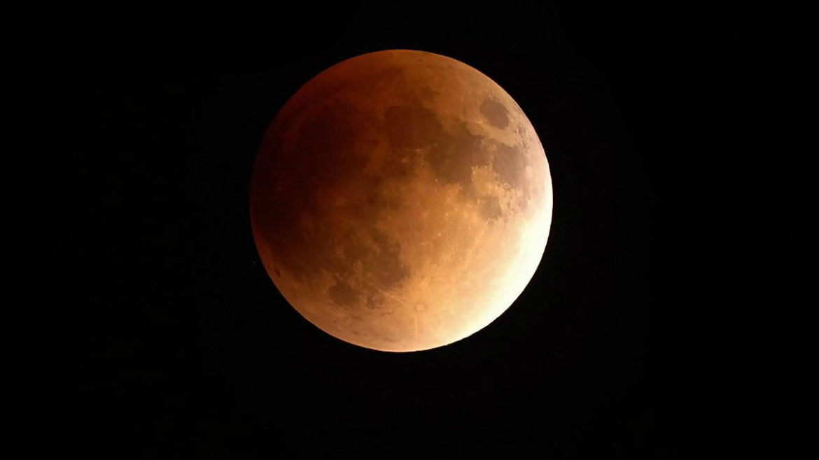 "Super Luna Albastră - sângerie", fenomen astronim rar, eclipsă de lună, eclipsă de soare, fenomen astronomic întâlnit la sute de ani