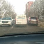 accident rutier strada grenoble, i-a sarit roata din mers, ambuteiaje chisinau