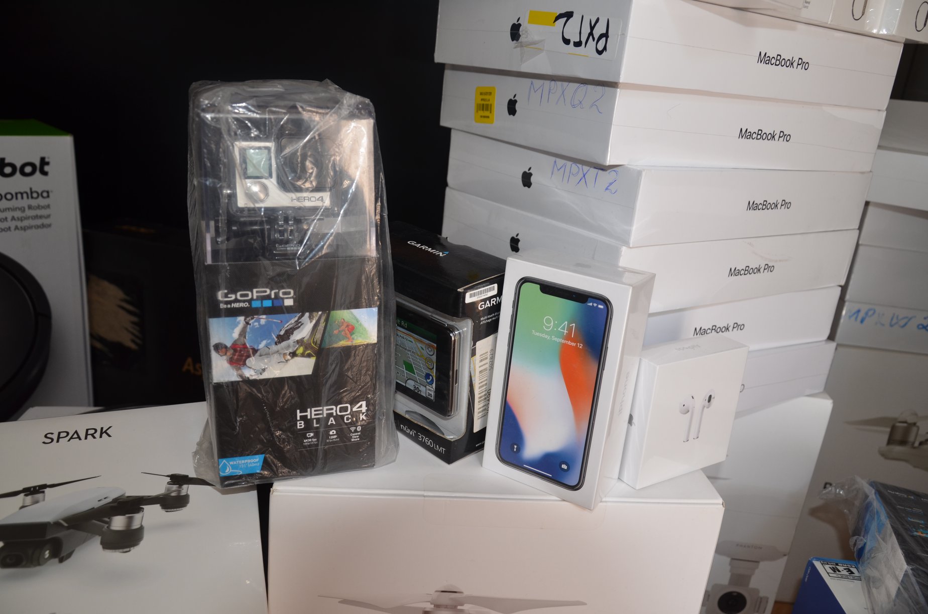 pccos, smartphone-uri, tablete, drone şi alte dispozitive electronice