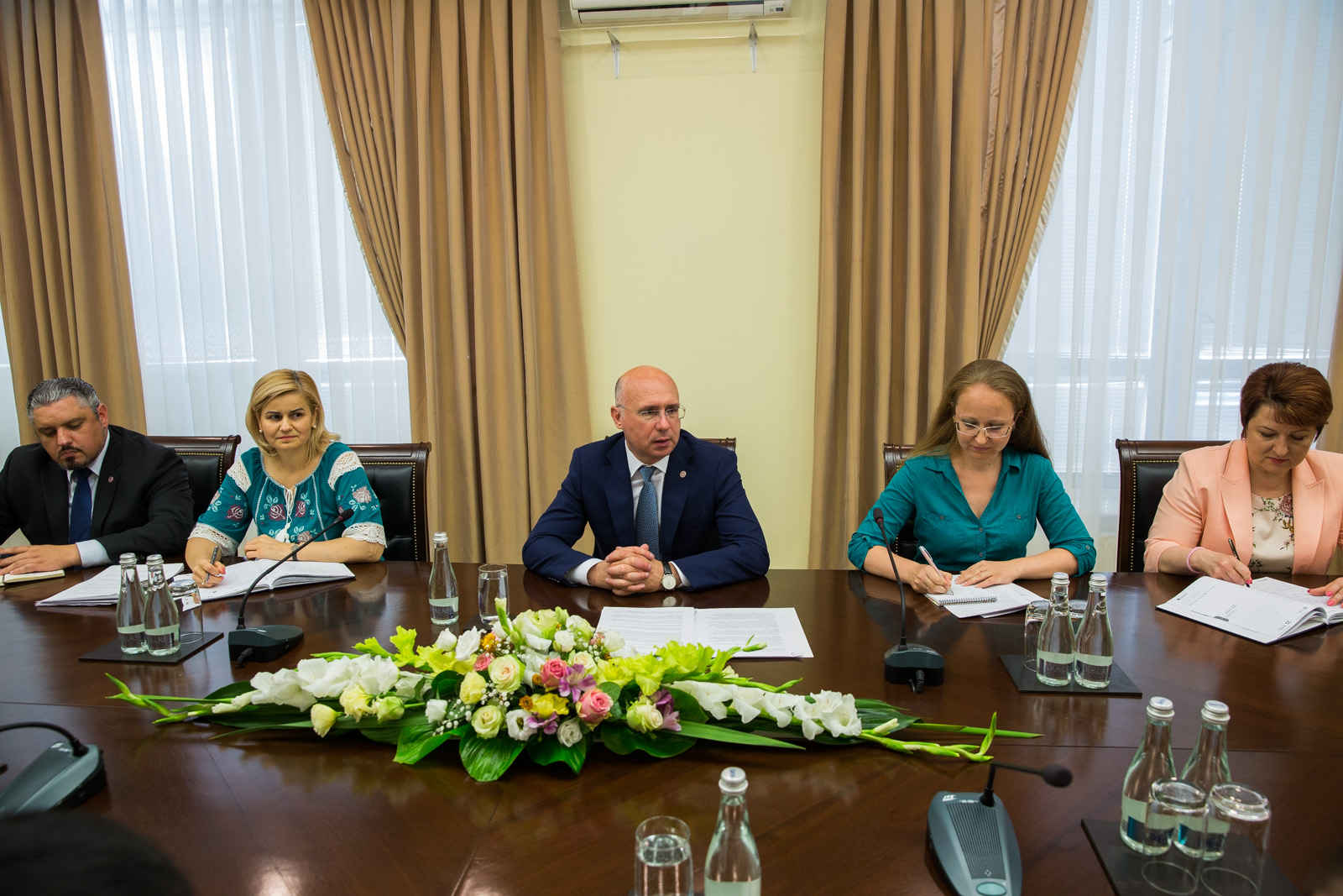 guvernul filip, republica moldova, pdm, pavel filip premier