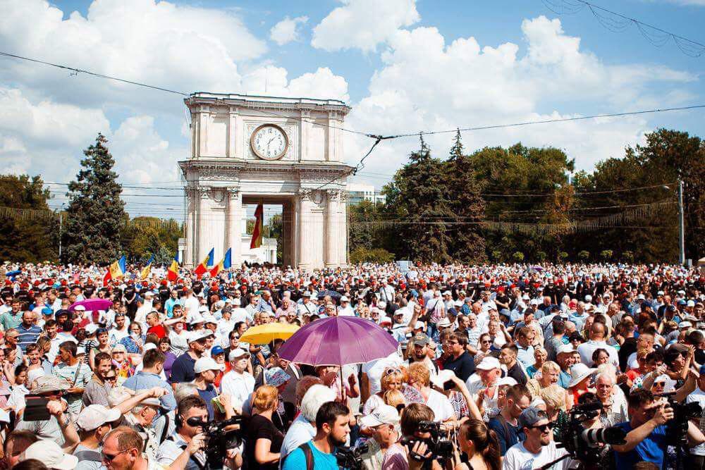 Maia Sandu a pierdut monopolul susținerii din partea Europei, pas platforma da, protest 26 august 2018, integrare europeana moldova, guvernul de la chisinau , marina tauber, primar de orhei, jasmin