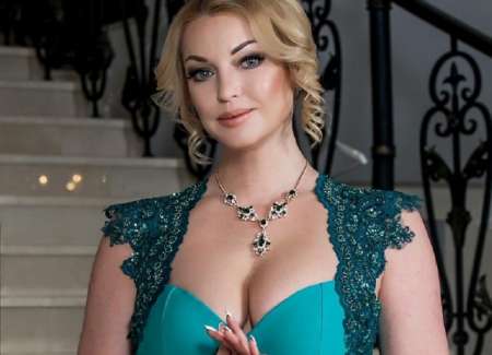 Balerina din Rusia, Anastasia Volochkova a făcut sfoara în zăpadă, goală, vedete moscova