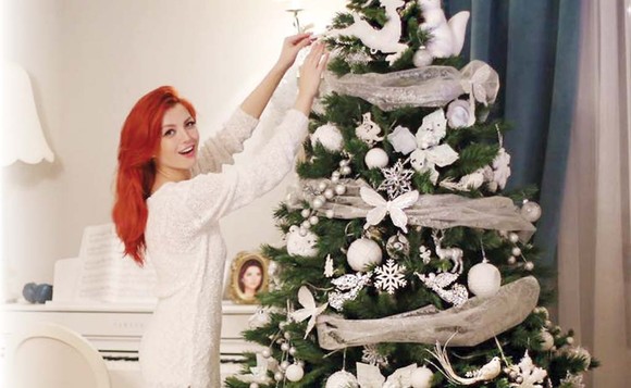 Tradiții la sărbătorile de iarnă, Pe ce dată se despodobește bradul, craciunul si revelionul, cadouri mos craciun, pomul de craciun chisinau, targul de craciun, guvernul filip, pdm,