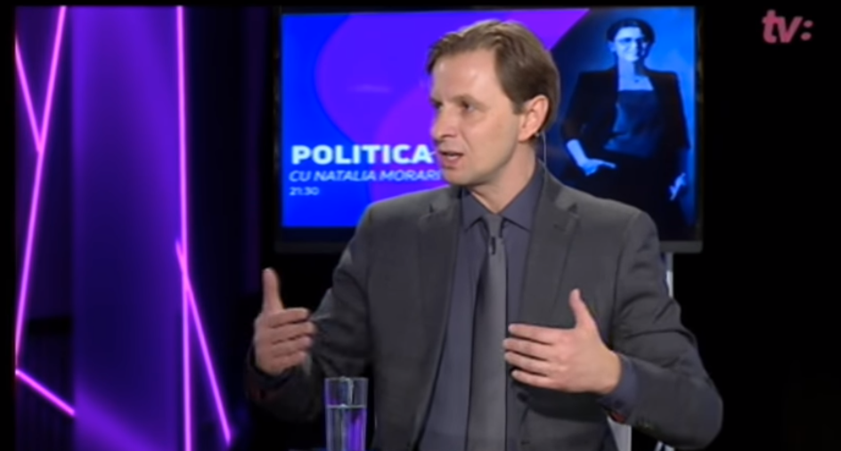 Analist politic, pentru TV8, Destrămarea blocului ACUM în Parlament ar fi o greșeală, Vladislav Kulminski, director executiv al Institutului pentru Inițiative Strategice, nastase maia sandu pas platforma da,