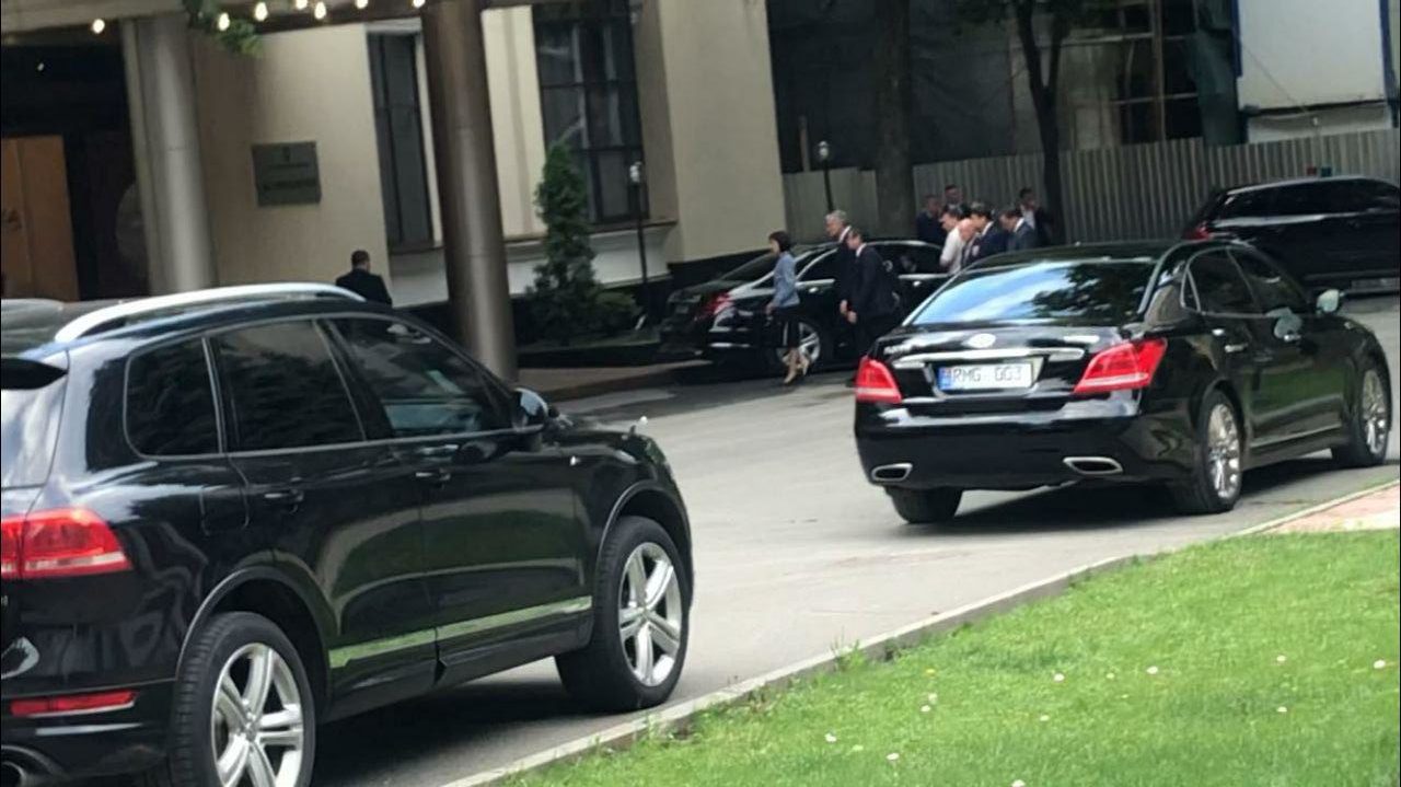 Maia Sandu la intilnirea cu Dmitri Kozak, Dmitri Kozak, Andrei Nastase