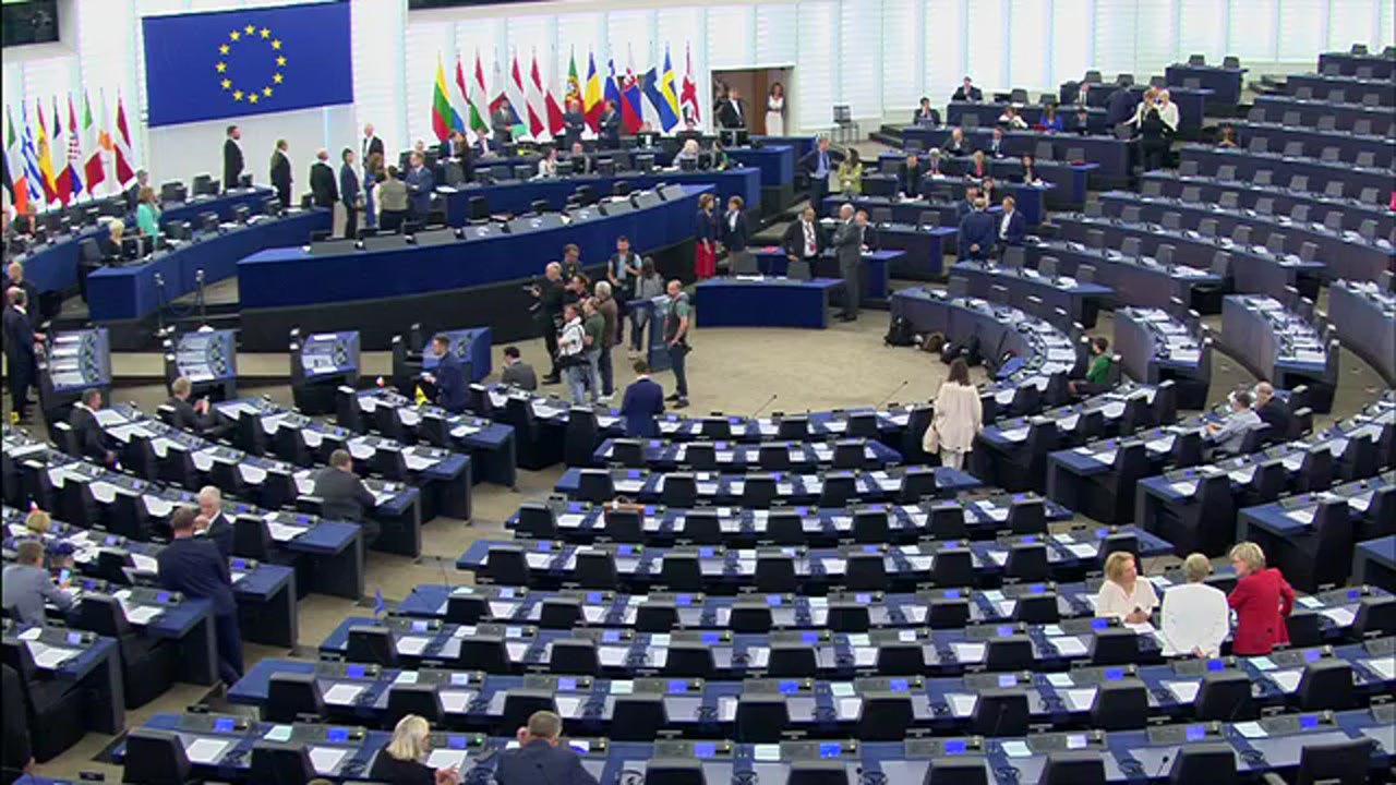 Ședința Parlamentului European din 16 iulie 2019, Alegerea Președintelui Comisiei Europene, ursula von der leyen, germania franta ue, conducerea uniunii europene 2019,