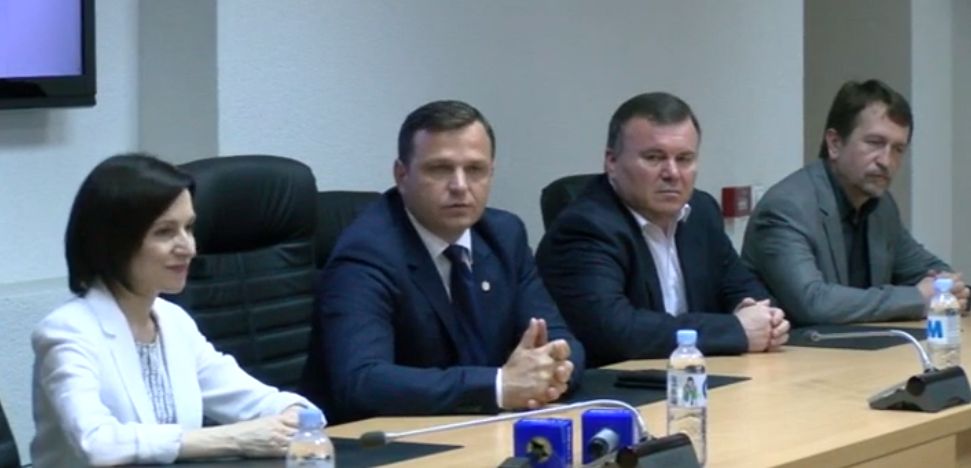 Ministrul de Interne, Andrei Năstase, a compromis încătușarea suspectului în crima de la Botanica, mai andrei nastase, igp gheorghe balan, femeia gasita moarta intr-un microbuz in chisinau, maia sandu andrei nastase