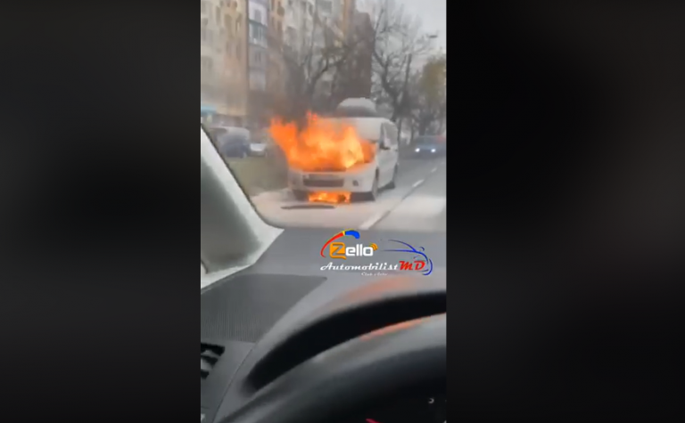 Mașină incendiată, foc, automobil, sectorul Botanica, Automobil arde, Chișinău, Moldova