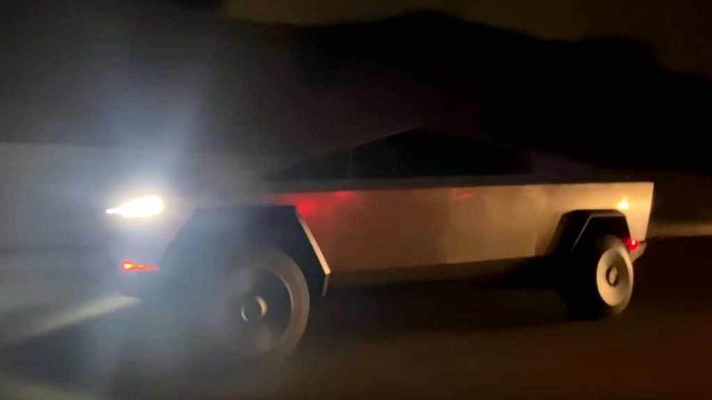 Elon Musk, Drive, Cybertruck, Los Angeles