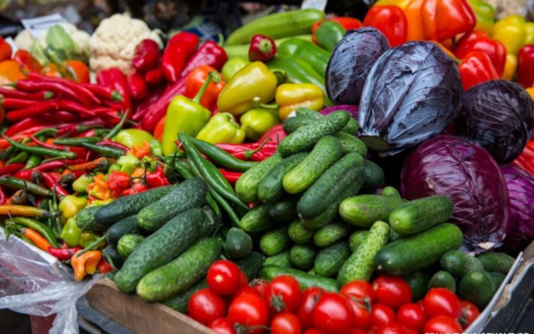 ANSA recomandă cumpărarea fructelor și legumelor din surse autorizate pentru siguranța alimentară