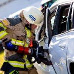 Motivul pentru care Volvo a distrus 10 mașini aruncându-le de la o înălțime de 30 de metri