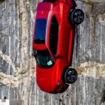 Motivul pentru care Volvo a distrus 10 mașini aruncându-le de la o înălțime de 30 de metri
