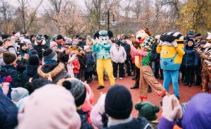 Echipa Partidului „ȘOR” a reconstruit parcul central din Taraclia