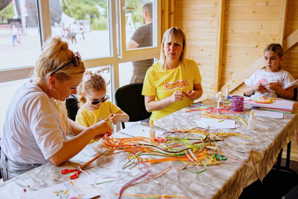 FOTO// OrheiLand, cel mai mare parc de distracții din țară, și-a redeschis porțile