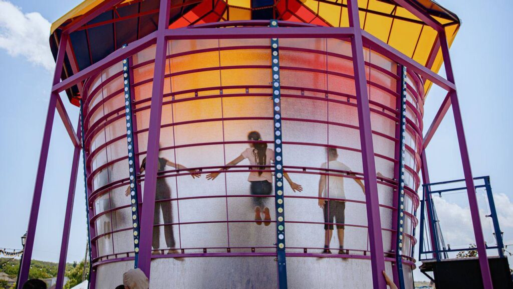 FOTO// OrheiLand, cel mai mare parc de distracții din țară, și-a redeschis porțile