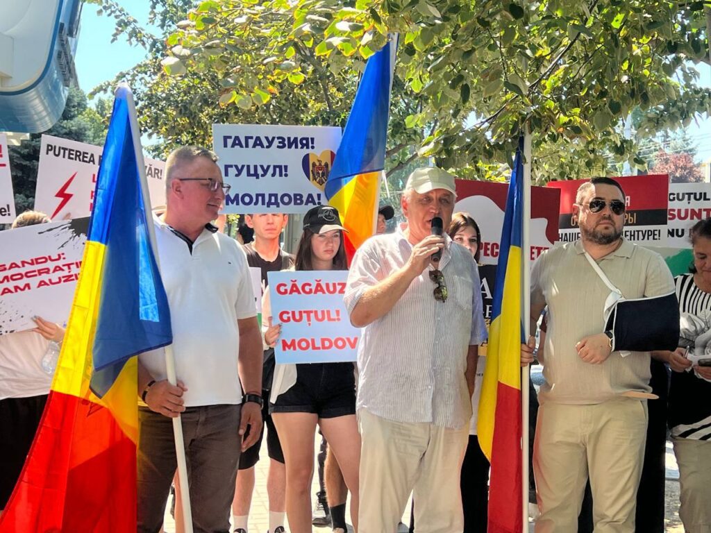 FOTO// „Este judecată nu Evghenia Guțul, ci întreg poporul găgăuz pentru că are o opinie diferită”...„Ședințe au loc practic în fiecare zi. Așa luptă ei cu opoziția”