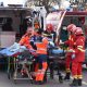 FOTO // Accident în județul Dâmbovița, România, între un microbuz școlar și un autocamion. Mai mulți copii au fost transportați la spital
