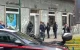 Jaf într-o bancă din Napoli: Jefuitorii s-au baricadat cu ostatici