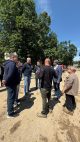 Premierul Alexandru Munteanu, în localitățile afectate de viituri: „Din păcate, avem pagube considerabile, dar și o victimă”