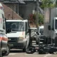 Un motociclist a fost rănit după ce a lovit din spate un automobil pe șoseaua Muncești din Chișinău