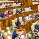 Parlamentul a votat în a doua lectură legea care impune echilibrul de gen în conducerea societăților cotate la bursă