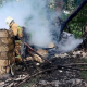 FOTO // Un bărbat de 74 de ani din raionul Râbnița a suferit arsuri încercând să stingă un incendiu la un șopron