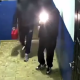 VIDEO // Doi tineri din stânga Nistrului au fost reținuți pentru huliganism în sectorul Botanica al capitalei