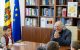 Elevii din Chișinău au participat la un atelier de lectură în Parlament alături de poetul Vasile Romanciuc