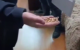 VIDEO // Un bărbat din Drochia a fost arestat pentru jaf și tâlhărie