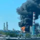 Explozie la o rafinărie din Ungaria: Un mort și mai mulți răniți, incendiu după deflagrație