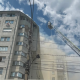 ULTIMA ORĂ // Incendiu la o mansardă din Chișinău. Zeci de locatari, inclusiv copii, sunt evacuați