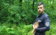 Un pui de căprior a fost salvat și reîntors în habitatul natural de inspectorii de mediu din Nisporeni