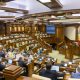 Parlamentul a votat în prima lectură legea privind transparența comisioanelor la conturile de plăți