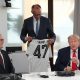 Merz i-a oferit lui Trump un tricou al naționalei Germaniei de fotbal cu ocazia zilei sale de naștere