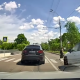 Un șofer din Chișinău a fost sancționat după ce a circulat pe banda transportului public și a fost la un pas să lovească un pieton