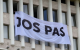 MAN a arborat pe Parlament un banner cu mesajul „Jos PAS”. Ion Ceban: „Alegerile anticipate sunt soluția pentru a depăși crizele”