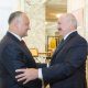 Dodon l-a felicitat pe Lukașenko de Ziua Independenței: „Belarusul oferă un exemplu de păstrare a statalității și a stabilității sociale”