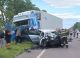 Accident mortal la Sîngerei. Un șofer a murit după ce a intrat cu mașina pe contrasens și s-a ciocnit frontal cu un camion